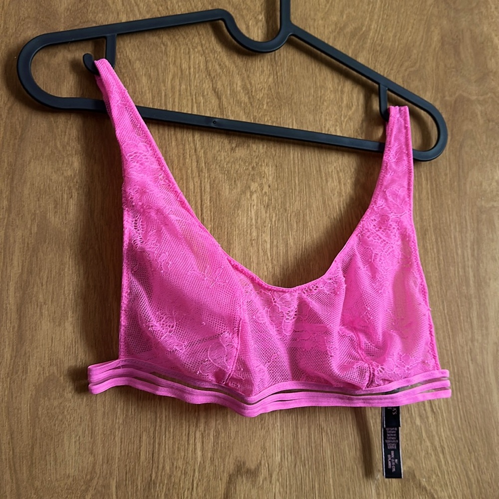 Victoria’s Secret Very Sexy Bralette size Medium hot pink elastic blend lace